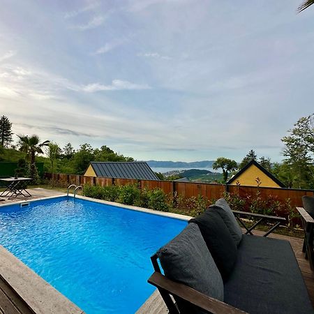 Snail House Sapanca Bed & Breakfast Ngoại thất bức ảnh