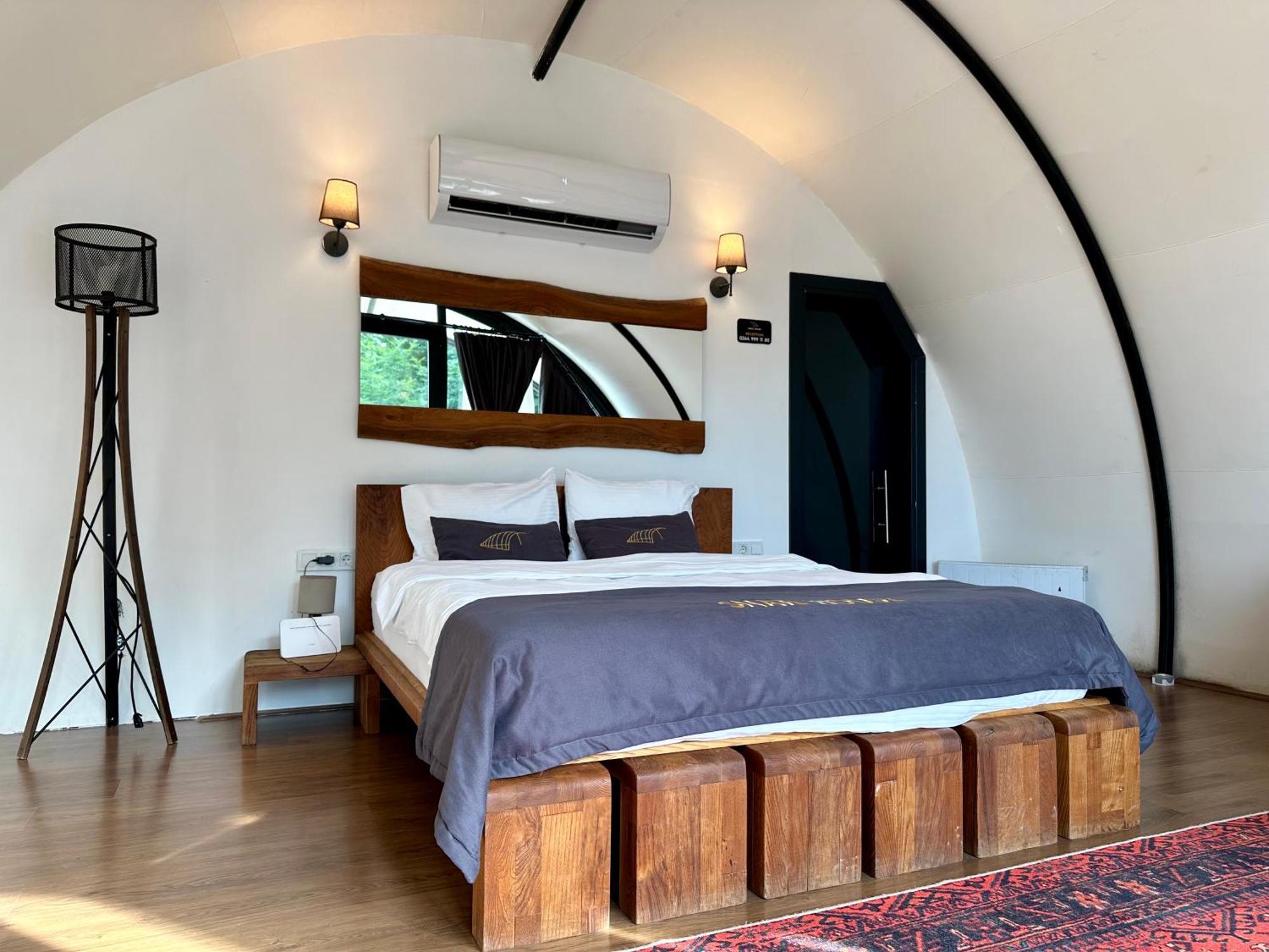 Snail House Sapanca Bed & Breakfast Ngoại thất bức ảnh