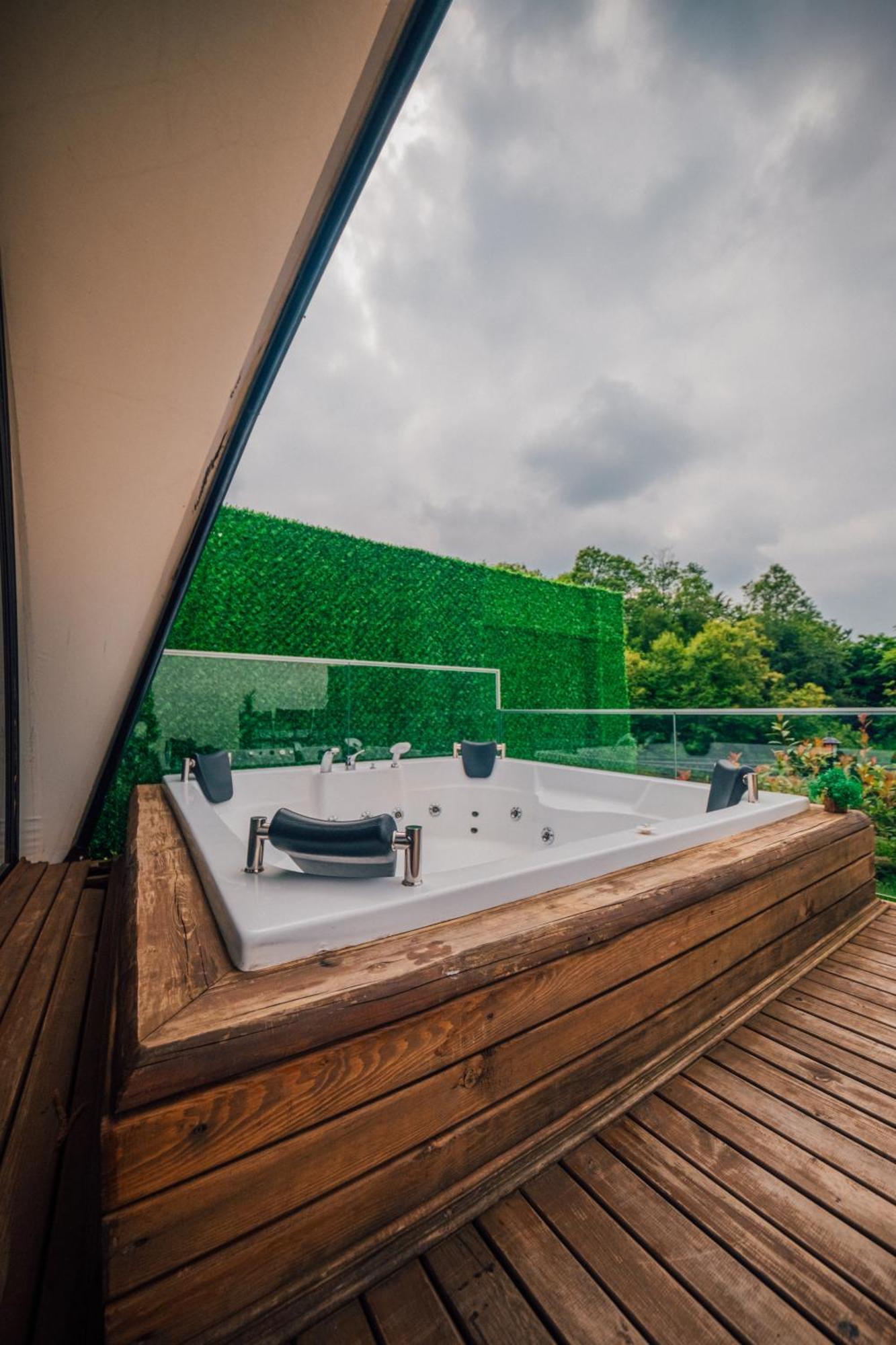Snail House Sapanca Bed & Breakfast Ngoại thất bức ảnh